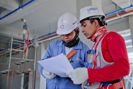 workers comp pexels-anamul-rezwan-1216589